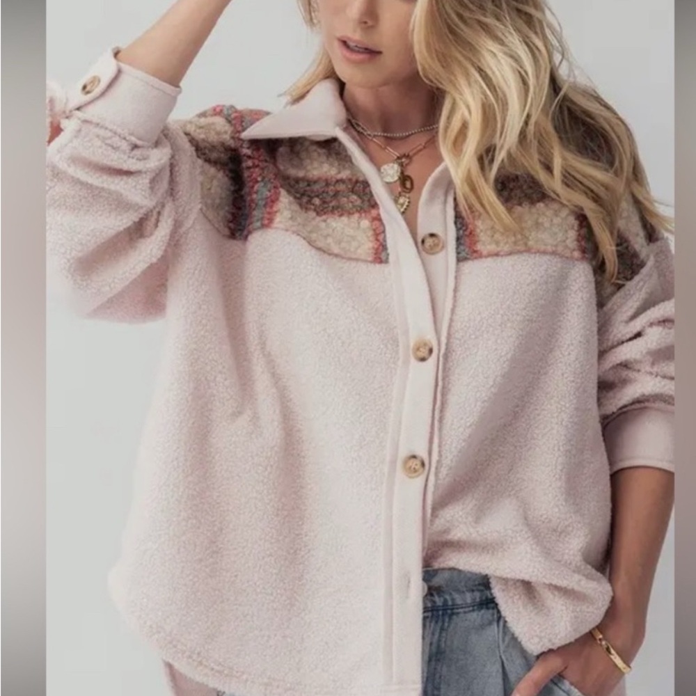 Chic Pink Sherpa Shacket